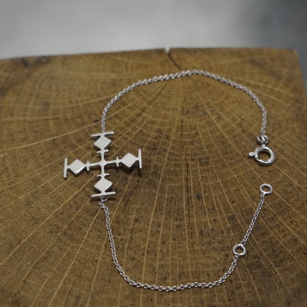 LARMADA Croix 2 cm Bracelet en Argent rhodié sur Chaine