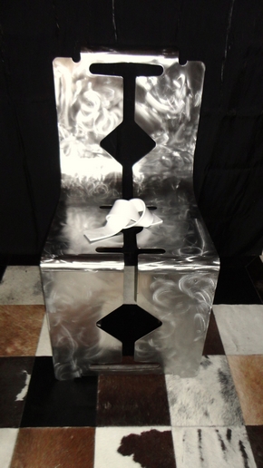 chaise-acier-tapis-sculpture-bcg-designer-artiste-contemporain